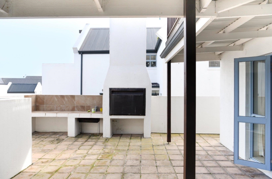 To Let 3 Bedroom Property for Rent in Big Bay Western Cape